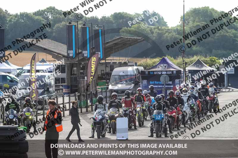 enduro digital images;event digital images;eventdigitalimages;lydden hill;lydden no limits trackday;lydden photographs;lydden trackday photographs;no limits trackdays;peter wileman photography;racing digital images;trackday digital images;trackday photos